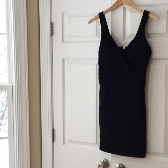 Fitted Black Dress - Picture 1 of 8